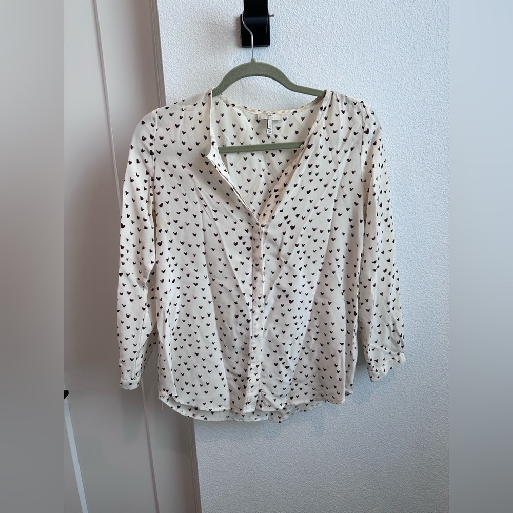 Joie Womens Silk Blouse Size S White Novelty Heart Print Button Up Long Sleeve
